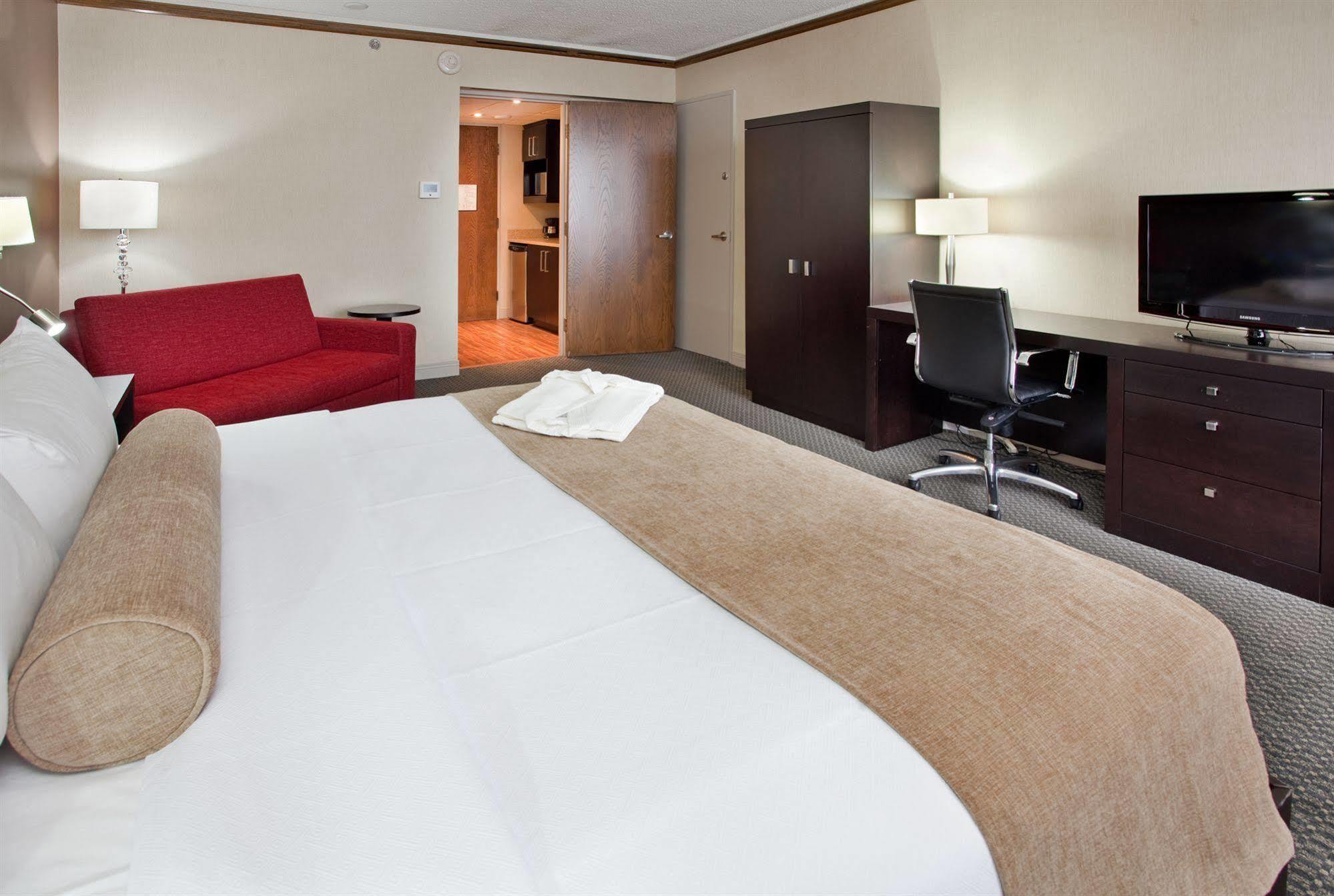 Crowne Plaza Gatineau-Ottawa, an IHG Hotel Zewnętrze zdjęcie